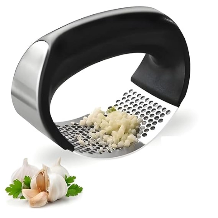 Arc Shaped Garlic Press