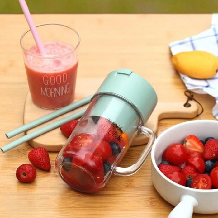 Portable Crusher Juicer With Juice Cup & Straw